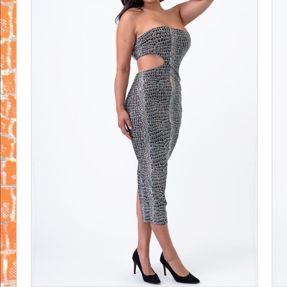 Black Print Asymmetrical Dress Very Stretchy